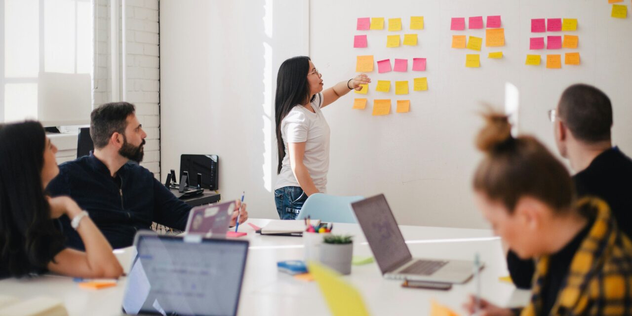 Agency vs. In-House: What’s the Best Fit for Your Business?